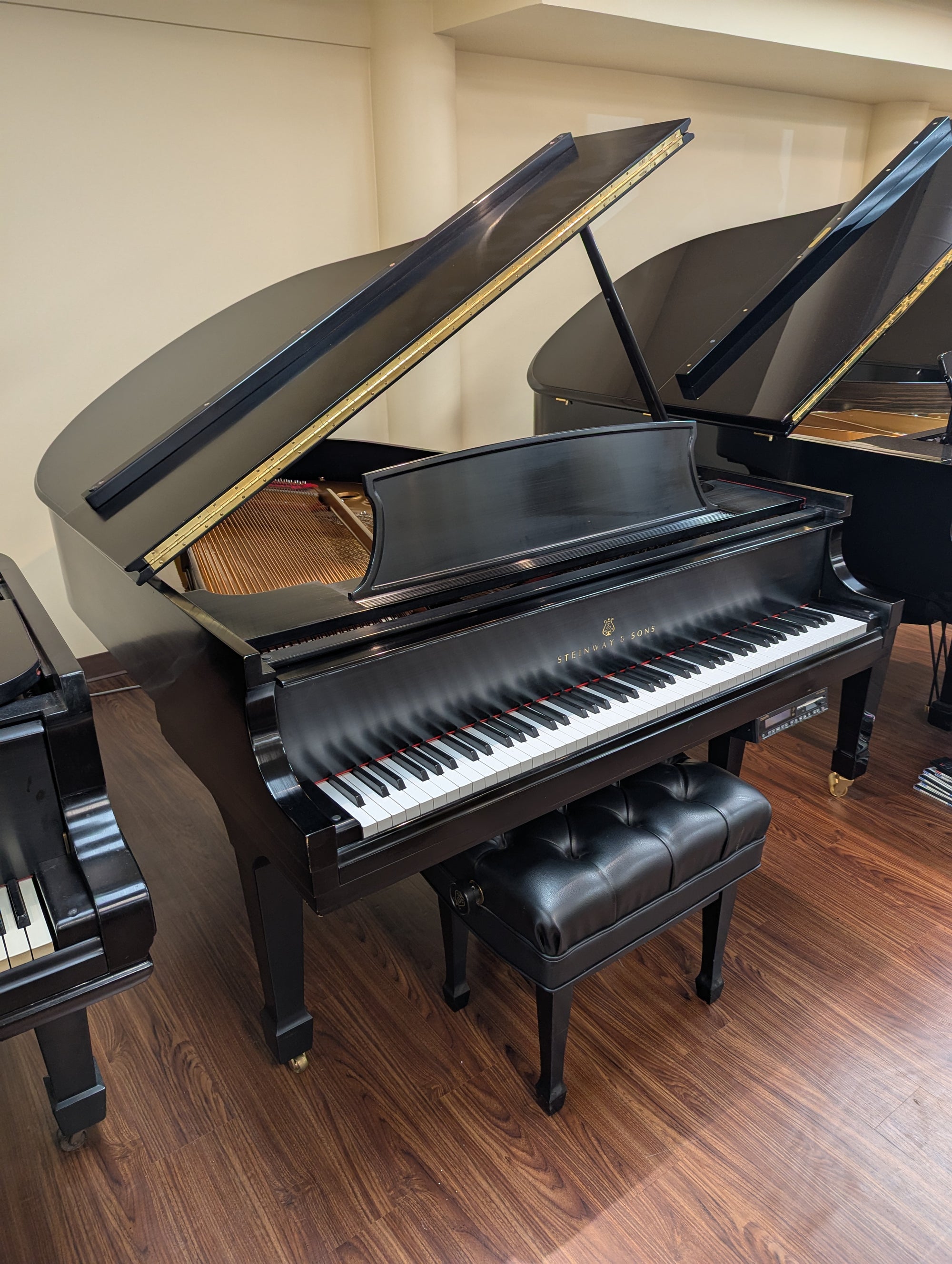 1999 Steinway Model M Grand Piano 5'7" with Player System - Ebony Satin