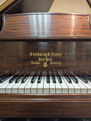 Restored 1914 Steinway Model O Grand Piano 5'11" - African Mahogany